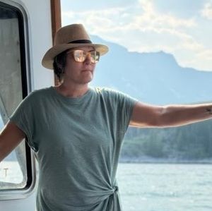 Meet your Posher, Amy